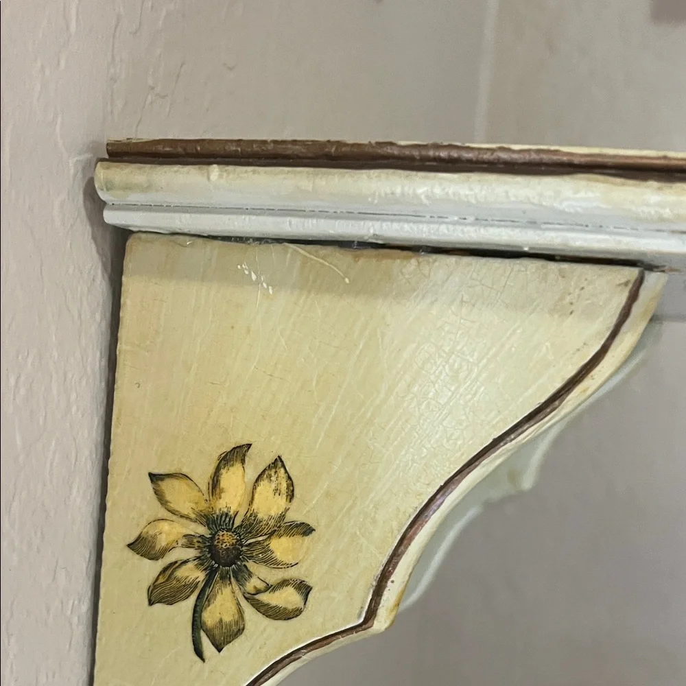 Vintage Charming Beige Wall Shelf with Floral Accents